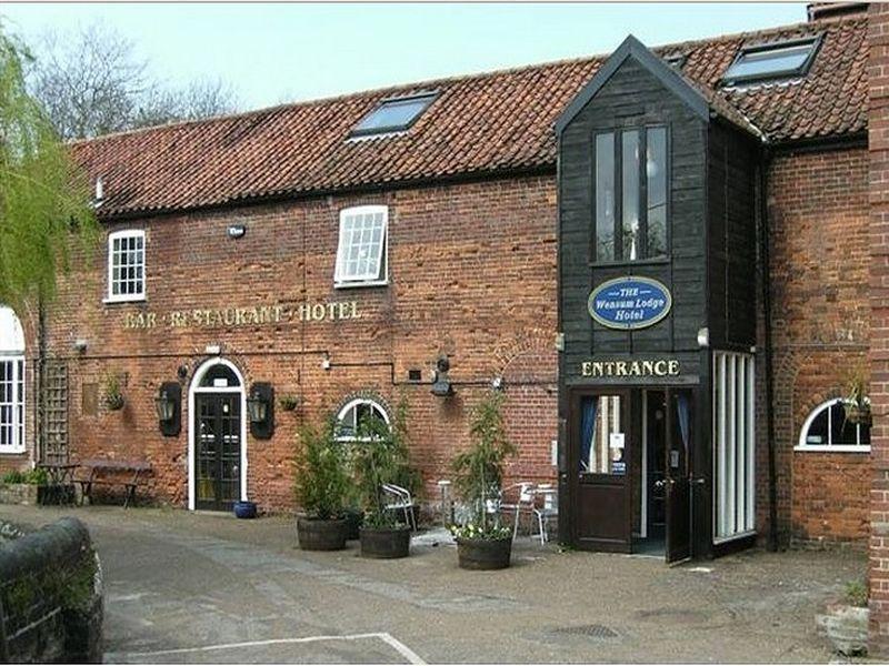 Wensum Lodge Hotel Fakenham Exterior foto